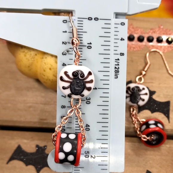 👻2/$10👻 🎃Halloween Earrings 🕷🎃 - Picture 5 of 5